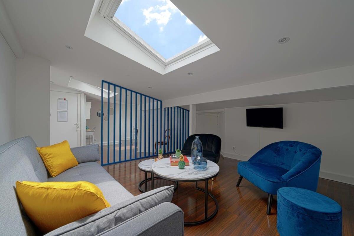 Magnifique Appartement A Pied Du Chateau Versailles Extérieur photo